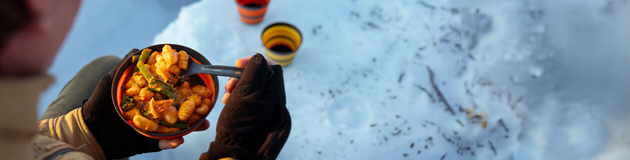 Camp Kitchen | Collapsible Cookware & Dinnerware