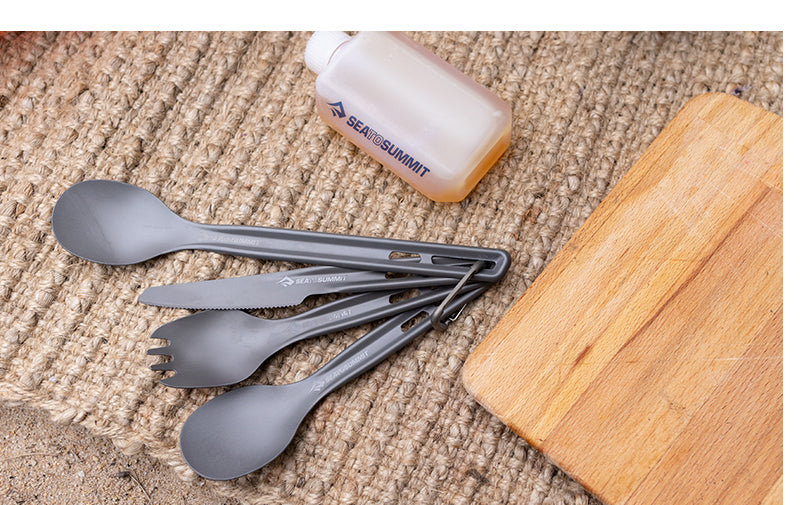 Description || Frontier Ultralight Cutlery Set - Spork & Knife