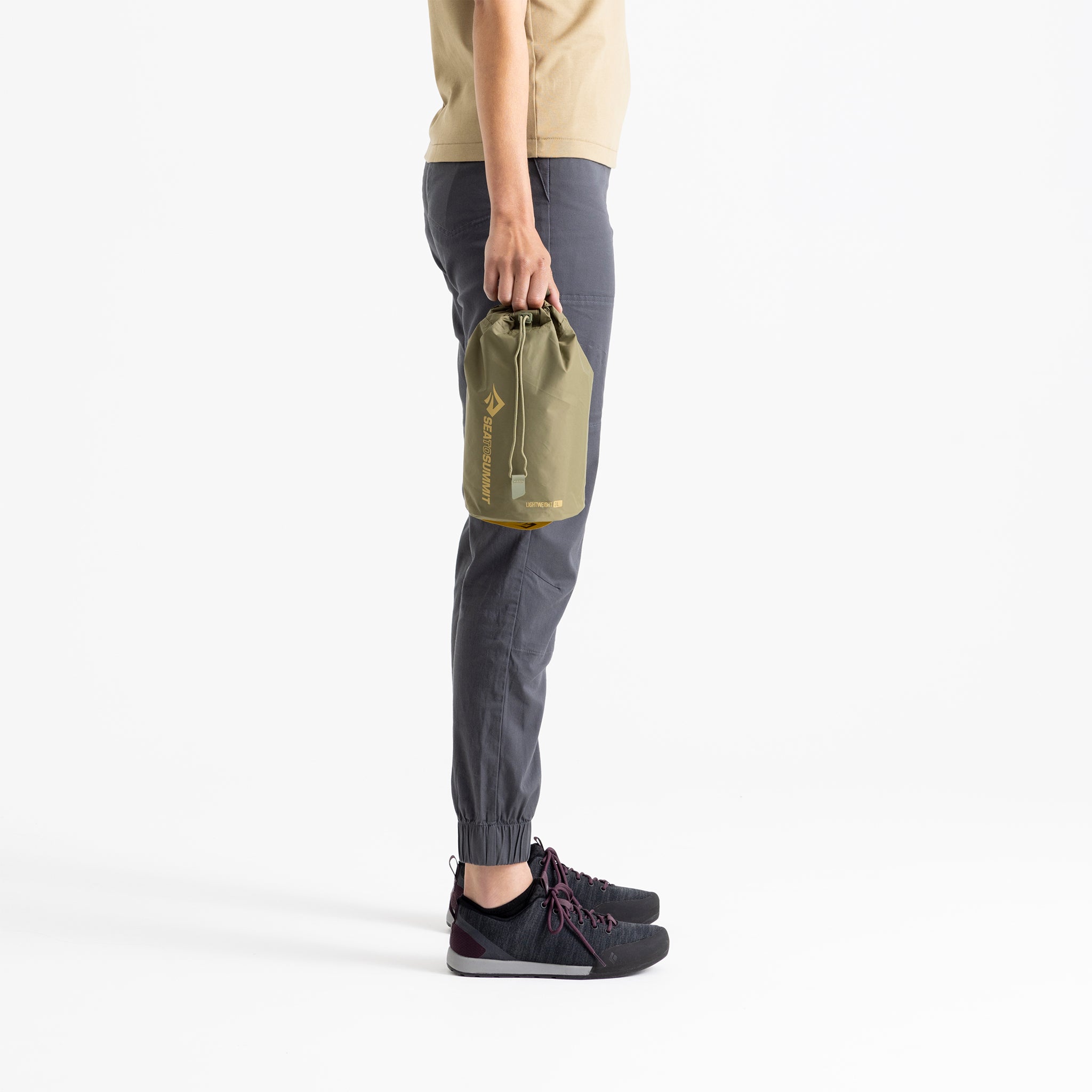 Sea to outlet summit sling bag